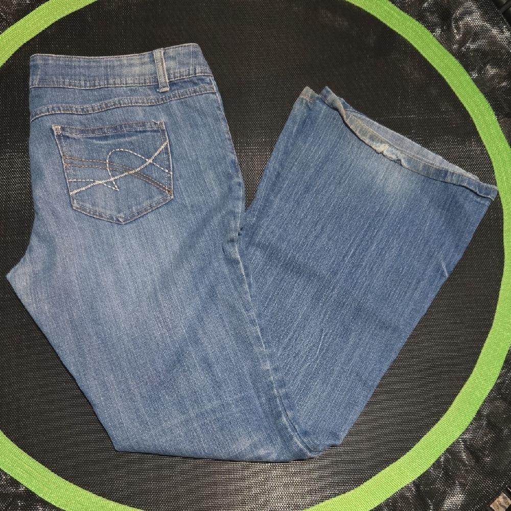 SO Blue Flare Leg Jeans with Classic Denim Style
